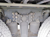 いすゞギガアルミウイング大型（10t）[写真10]