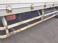 三菱ふそうスーパーグレートアルミウイング大型（10t）[写真14]