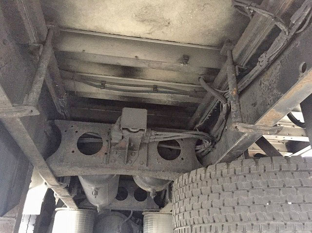 三菱ふそうスーパーグレートアルミウイング大型（10t）[写真15]