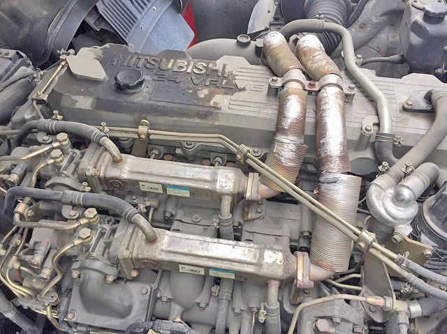 三菱ふそうスーパーグレートアルミウイング大型（10t）[写真18]