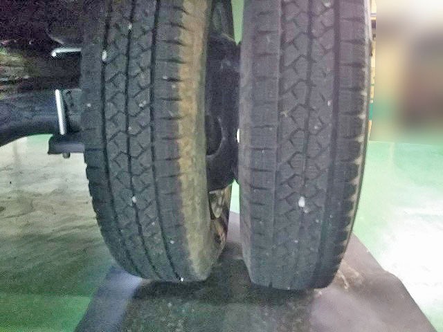 トヨタダイナ平ボディ小型（2t・3t）[写真10]