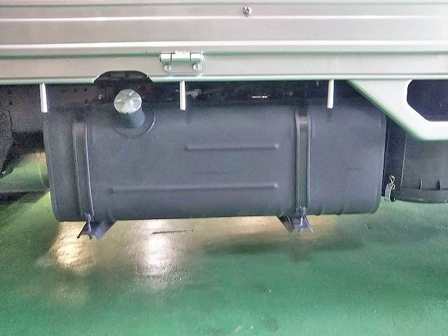 トヨタダイナ平ボディ小型（2t・3t）[写真13]