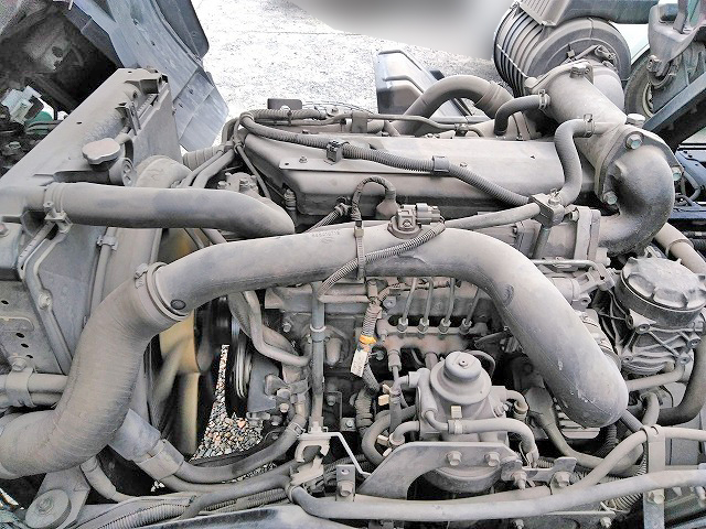 いすゞフォワードパッカー車（塵芥車）中型（4t）[写真18]