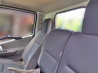 いすゞエルフ平ボディ小型（2t・3t）[写真14]