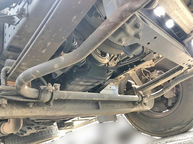 三菱ふそうキャンターアルミブロック小型（2t・3t）[写真16]