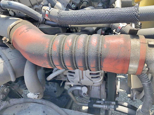 三菱ふそうキャンターアルミブロック小型（2t・3t）[写真20]