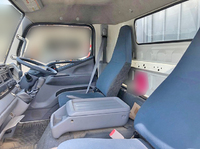 三菱ふそうキャンターアルミブロック小型（2t・3t）[写真23]