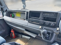 三菱ふそうキャンターアルミブロック小型（2t・3t）[写真26]