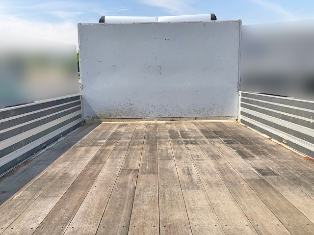 三菱ふそうキャンターアルミブロック小型（2t・3t）[写真07]