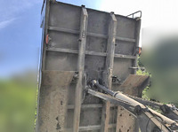 いすゞギガダンプ大型（10t）[写真14]