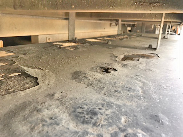 いすゞギガダンプ大型（10t）[写真22]