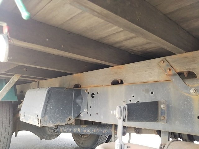 いすゞフォワードアルミブロック中型（4t）[写真15]