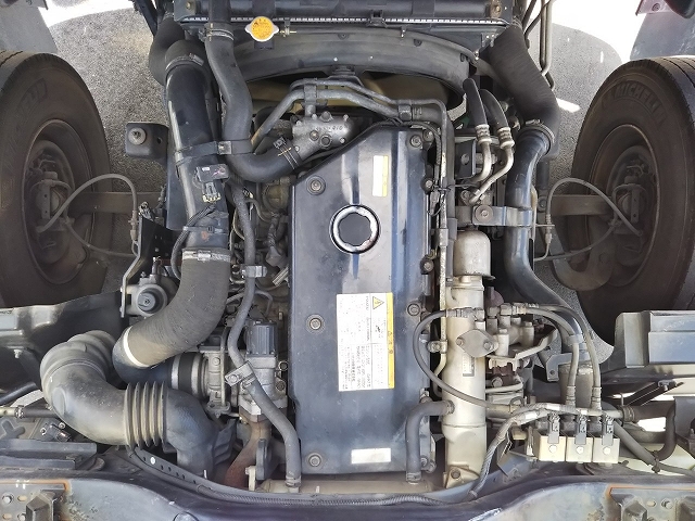 いすゞフォワードアルミブロック中型（4t）[写真20]