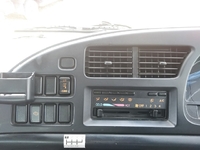 いすゞフォワードアルミブロック中型（4t）[写真31]