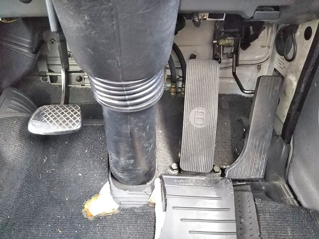 いすゞフォワードアルミブロック中型（4t）[写真36]