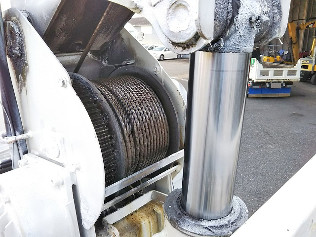 三菱ふそうキャンタークレーン5段小型（2t・3t）[写真15]