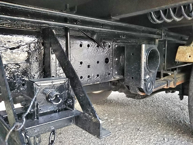 三菱ふそうキャンタークレーン5段小型（2t・3t）[写真19]