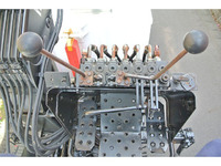 三菱ふそうファイターヒアブ付コンテナ専用車中型（4t）[写真11]