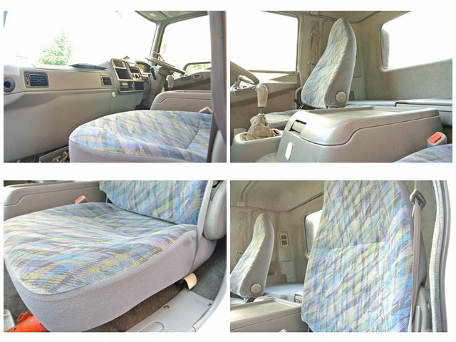 三菱ふそうファイターヒアブ付コンテナ専用車中型（4t）[写真30]