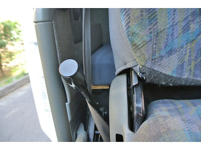 三菱ふそうファイターヒアブ付コンテナ専用車中型（4t）[写真32]