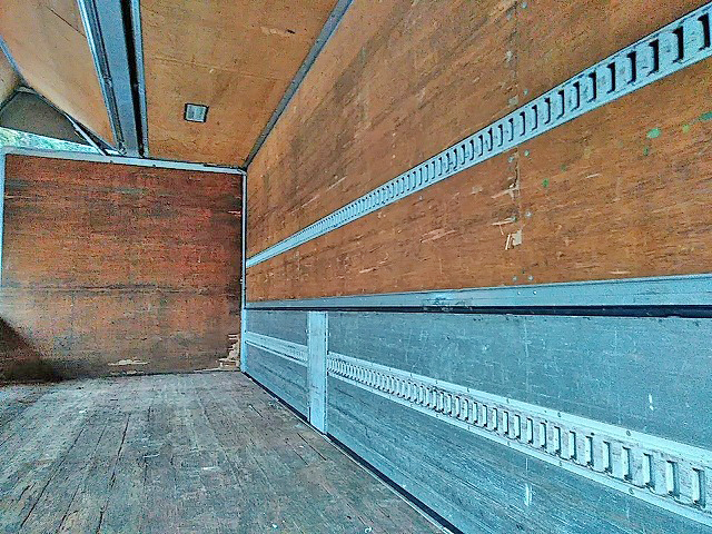 日野レンジャーアルミウイング増トン（6t・8t）[写真15]