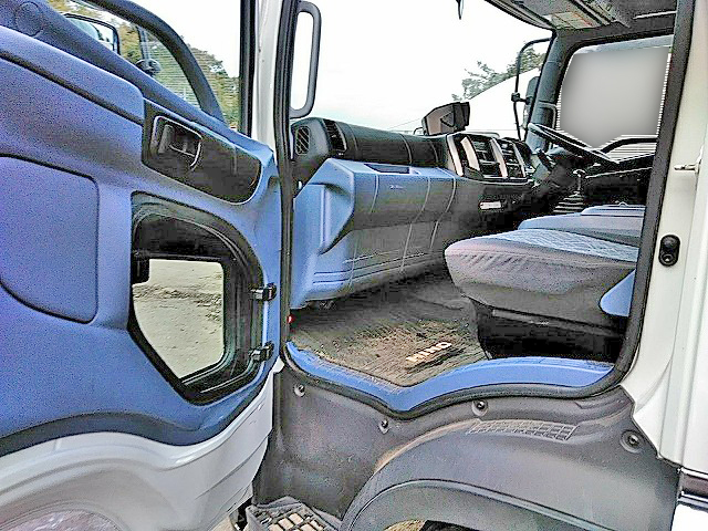 日野レンジャーアルミウイング増トン（6t・8t）[写真30]