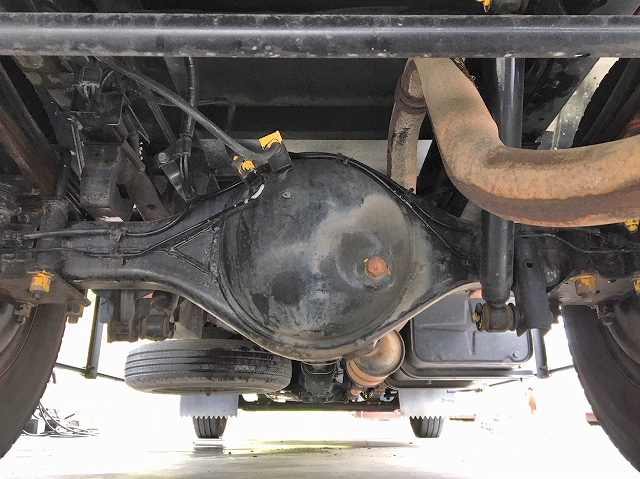 いすゞエルフアルミバン小型（2t・3t）[写真21]