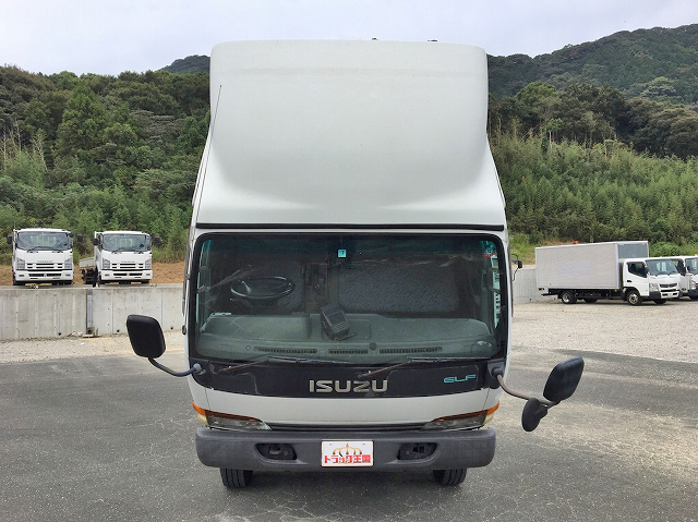 いすゞエルフアルミバン小型（2t・3t）[写真08]