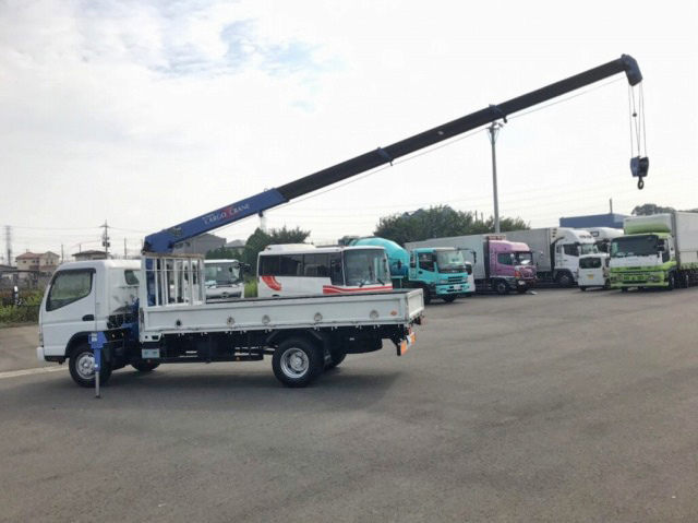 三菱ふそうキャンタークレーン4段小型（2t・3t）[写真09]