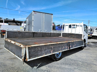 三菱ふそうキャンター平ボディ小型（2t・3t）[写真13]