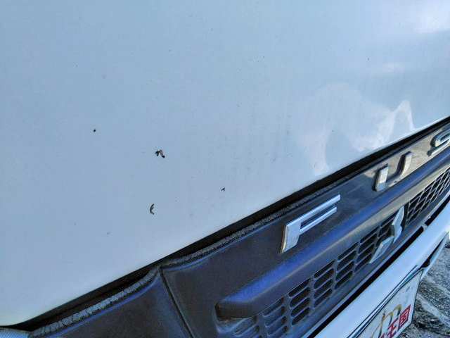 三菱ふそうキャンター平ボディ小型（2t・3t）[写真14]