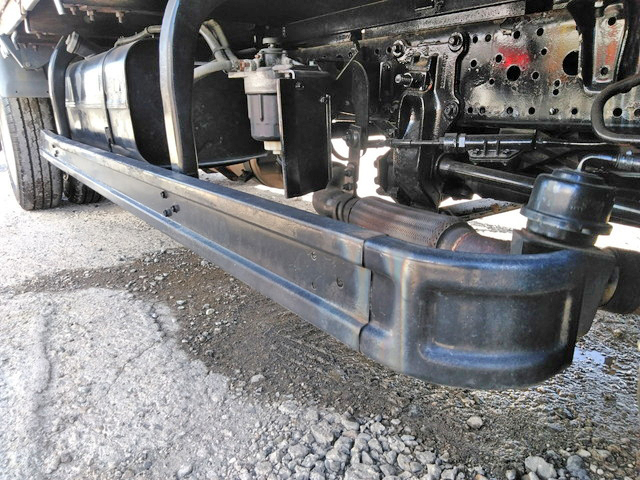 三菱ふそうキャンター平ボディ小型（2t・3t）[写真18]