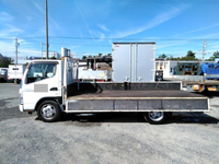 三菱ふそうキャンター平ボディ小型（2t・3t）[写真06]