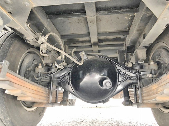 いすゞエルフ平ボディ小型（2t・3t）[写真17]