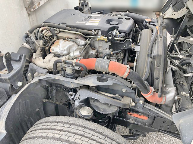 いすゞエルフ平ボディ小型（2t・3t）[写真21]