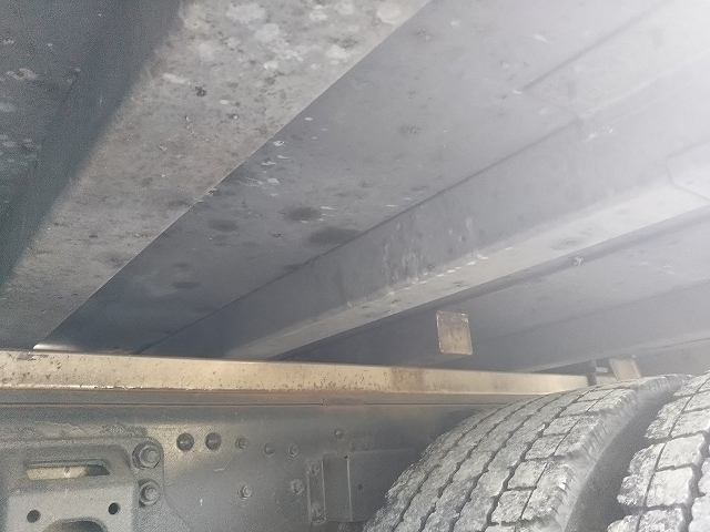 三菱ふそうスーパーグレートアルミブロック大型（10t）[写真13]