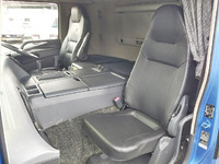 三菱ふそうスーパーグレートアルミブロック大型（10t）[写真26]