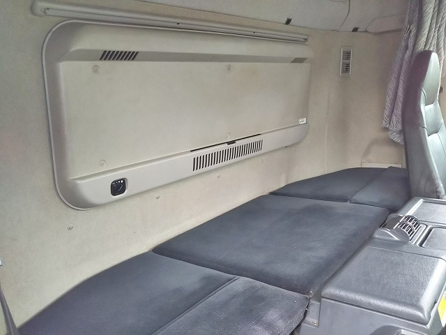 三菱ふそうスーパーグレートアルミブロック大型（10t）[写真29]