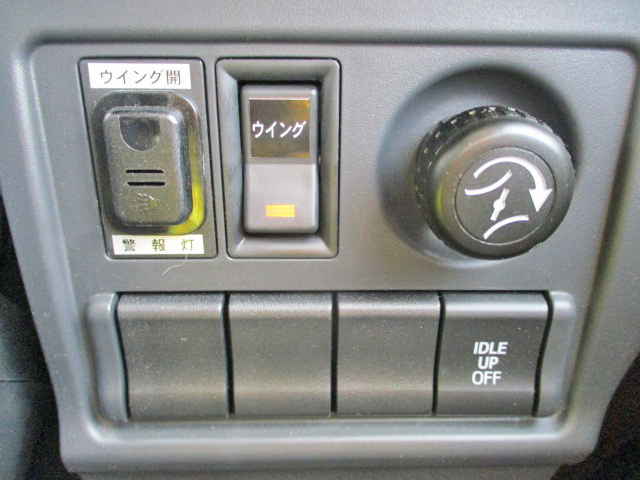 日野レンジャーアルミウイング増トン（6t・8t）[写真26]