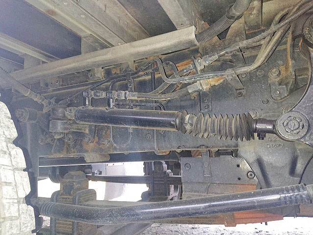 いすゞギガアルミウイング大型（10t）[写真14]