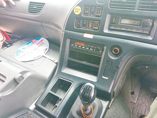 いすゞギガアルミウイング大型（10t）[写真21]