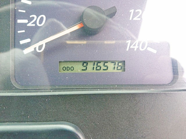 いすゞギガアルミウイング大型（10t）[写真22]