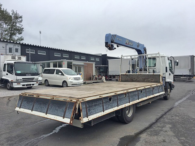 いすゞフォワードクレーン4段中型（4t）[写真13]