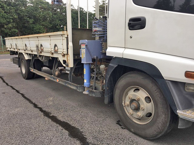 いすゞフォワードクレーン4段中型（4t）[写真16]