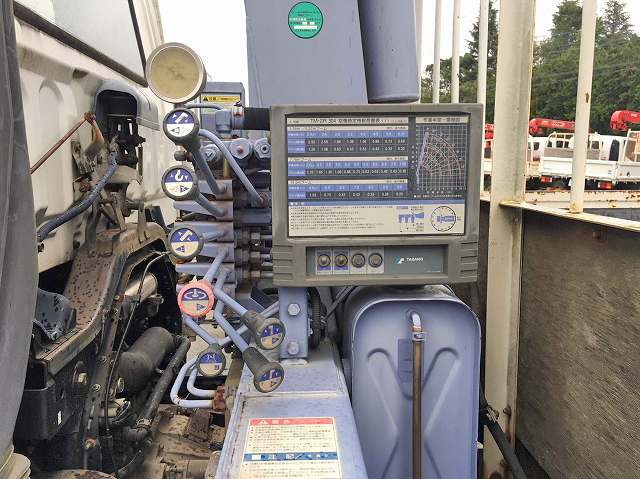 いすゞフォワードクレーン4段中型（4t）[写真19]