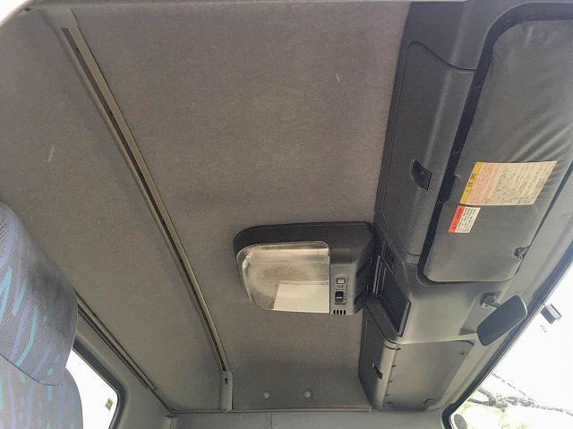 いすゞフォワードクレーン4段中型（4t）[写真33]