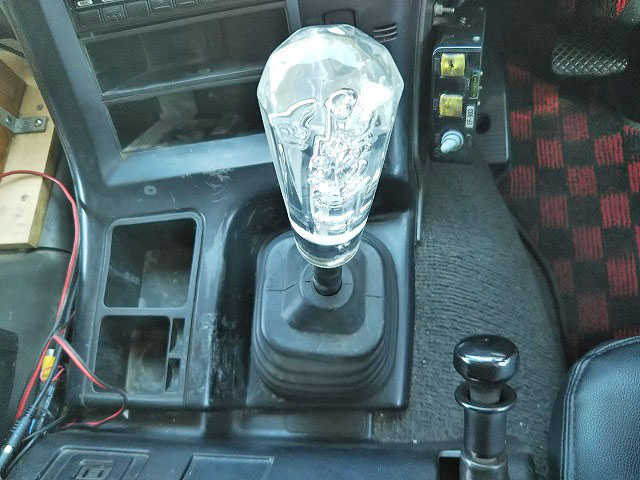 いすゞギガダンプ大型（10t）[写真33]