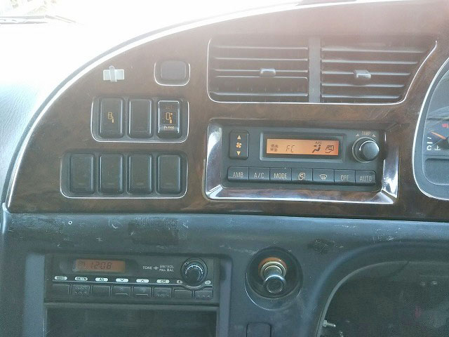 いすゞギガダンプ大型（10t）[写真35]