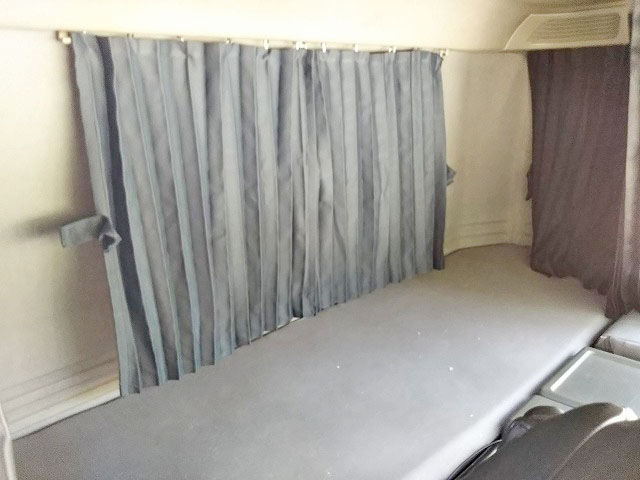 いすゞギガダンプ大型（10t）[写真37]