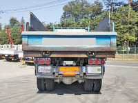 いすゞギガダンプ大型（10t）[写真08]